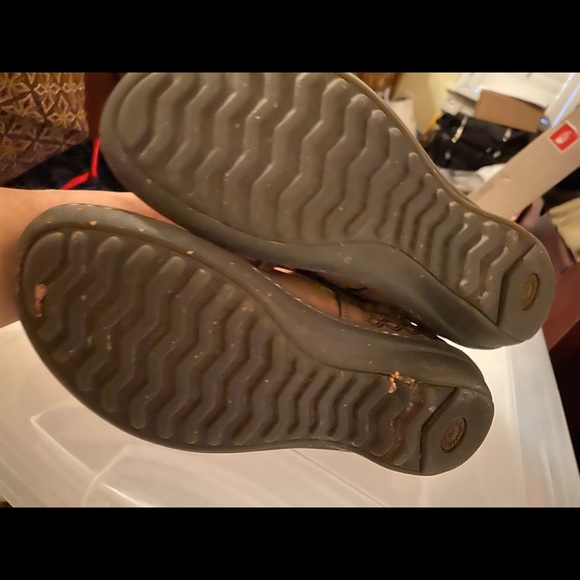 UGG boots - Picture 7 of 8